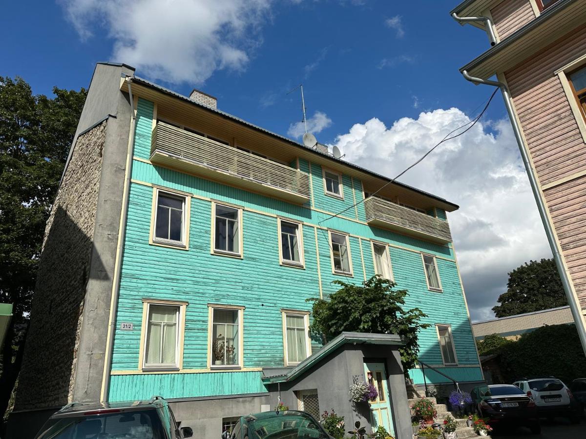 Center Of City Apartments, Bus Station 1Min, Airport 5 Min Tallin Exterior foto